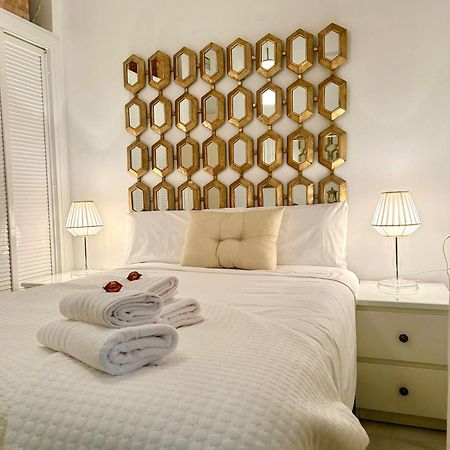 Triana Apartment Sevilla Esterno foto