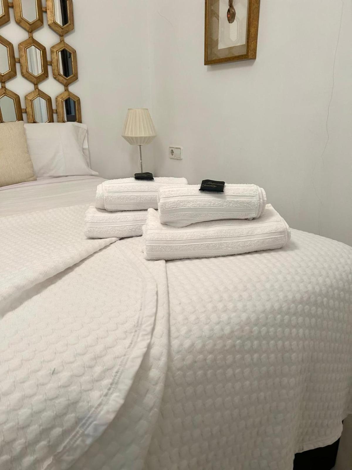 Triana Apartment Sevilla Esterno foto